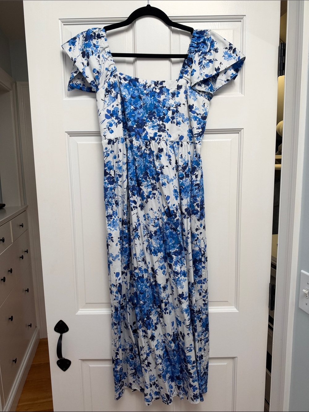 Tuckernuck Blue Floral Midi Dress (Size Small)